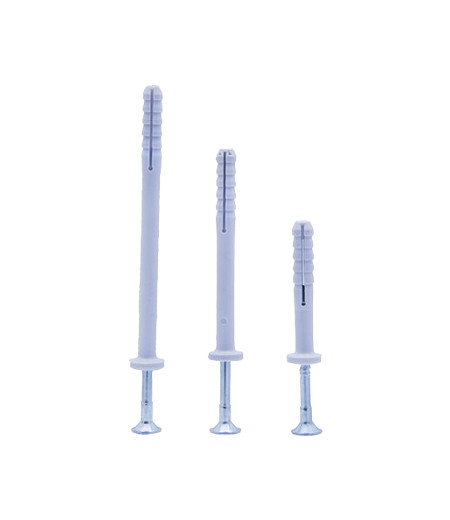 Tri vijaka sa tiplom