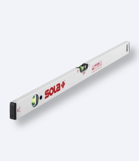 Sola aluminijumska vaser vaga AZ 100 na svetloj pozadini